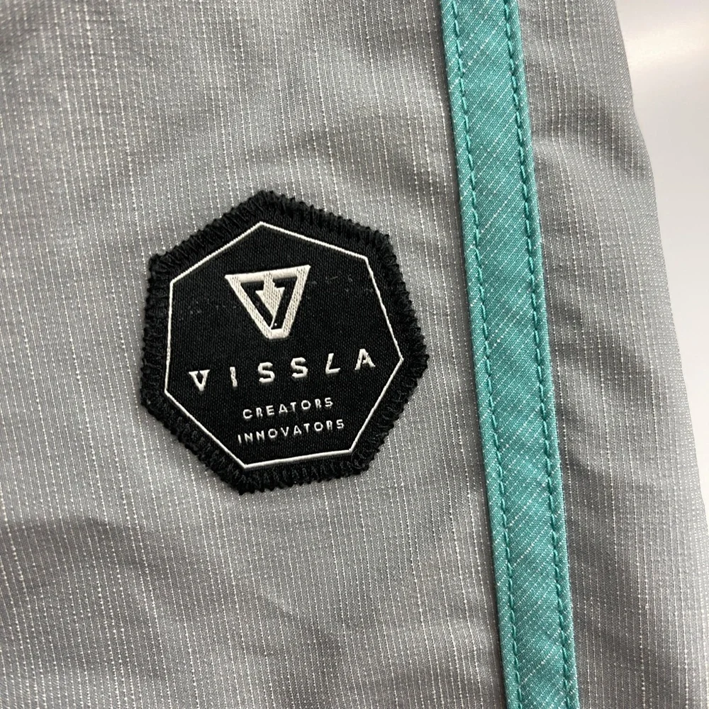 NWOT Vissla Board‎ Shorts Size 26